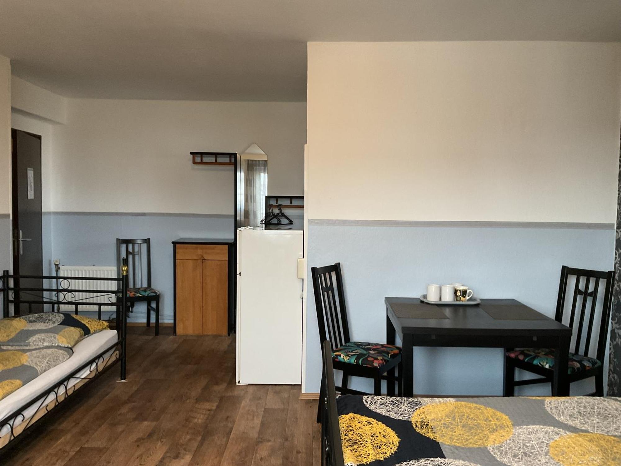 Pension Anna - Monteurzimmer Munich Extérieur photo