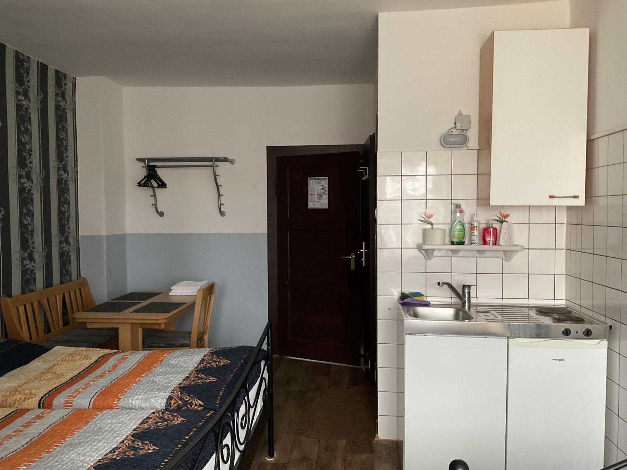 Pension Anna - Monteurzimmer Munich Extérieur photo