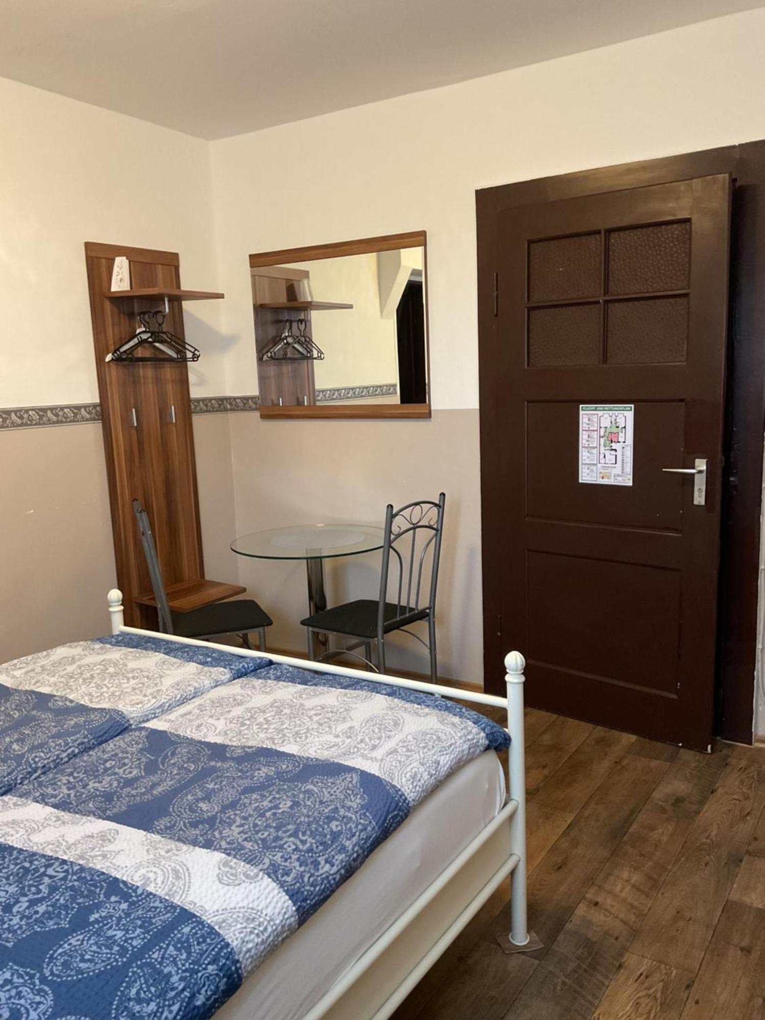 Pension Anna - Monteurzimmer Munich Extérieur photo